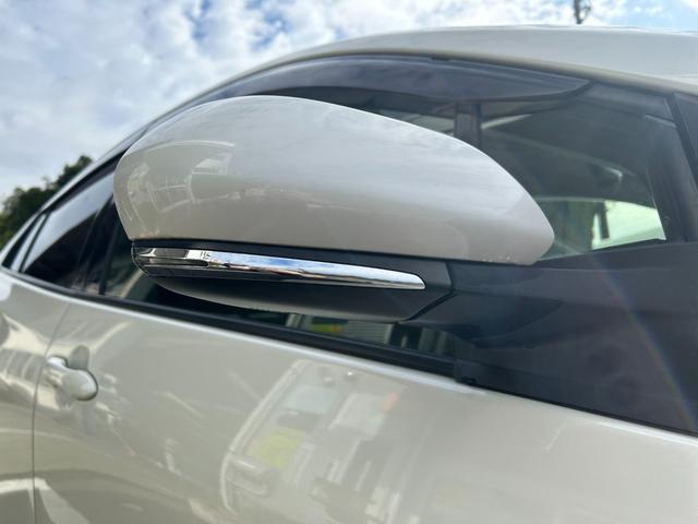 プリウス Ｓセーフティプラス　冠水歴車ナビＴＶバックカメラＥＴＣ車載器セーフティーセンスプリクラッシュセーフティーレーダークルーズコントロールスマートキーＰスタートオートマチックハイビーム禁煙車ドライブレコーダー横滑り防止装置（29枚目）