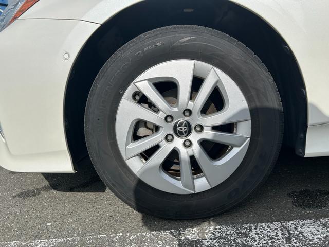 プリウス Ｓセーフティプラス　冠水歴車ナビＴＶバックカメラＥＴＣ車載器セーフティーセンスプリクラッシュセーフティーレーダークルーズコントロールスマートキーＰスタートオートマチックハイビーム禁煙車ドライブレコーダー横滑り防止装置（33枚目）