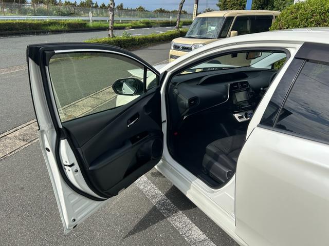 プリウス Ｓセーフティプラス　冠水歴車ナビＴＶバックカメラＥＴＣ車載器セーフティーセンスプリクラッシュセーフティーレーダークルーズコントロールスマートキーＰスタートオートマチックハイビーム禁煙車ドライブレコーダー横滑り防止装置（42枚目）