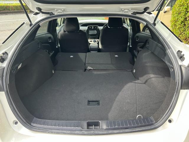 プリウス Ｓセーフティプラス　冠水歴車ナビＴＶバックカメラＥＴＣ車載器セーフティーセンスプリクラッシュセーフティーレーダークルーズコントロールスマートキーＰスタートオートマチックハイビーム禁煙車ドライブレコーダー横滑り防止装置（60枚目）