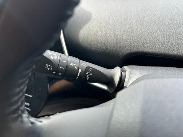 プリウス Ｓセーフティプラス　冠水歴車ナビＴＶバックカメラＥＴＣ車載器セーフティーセンスプリクラッシュセーフティーレーダークルーズコントロールスマートキーＰスタートオートマチックハイビーム禁煙車ドライブレコーダー横滑り防止装置（71枚目）