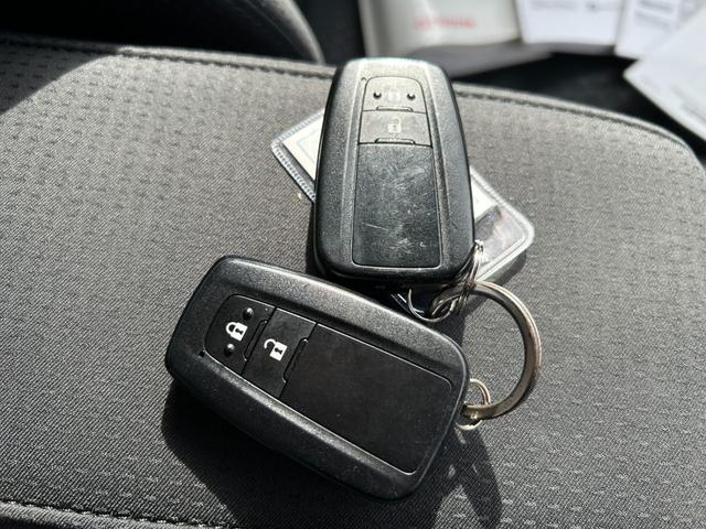 プリウス Ｓセーフティプラス　冠水歴車ナビＴＶバックカメラＥＴＣ車載器セーフティーセンスプリクラッシュセーフティーレーダークルーズコントロールスマートキーＰスタートオートマチックハイビーム禁煙車ドライブレコーダー横滑り防止装置（80枚目）