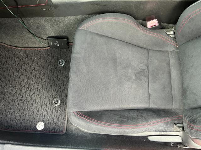 ８６ ＧＴ　冠水歴車ナビＴＶバックカメラ６速マニュアルＥＴＣ車載器スマートキーＰスタートイモビライザーパワートランクリッド禁煙車オートライトオートエアコンホワイトパール衝突安全ボディーフォグランプ付フル装備（44枚目）