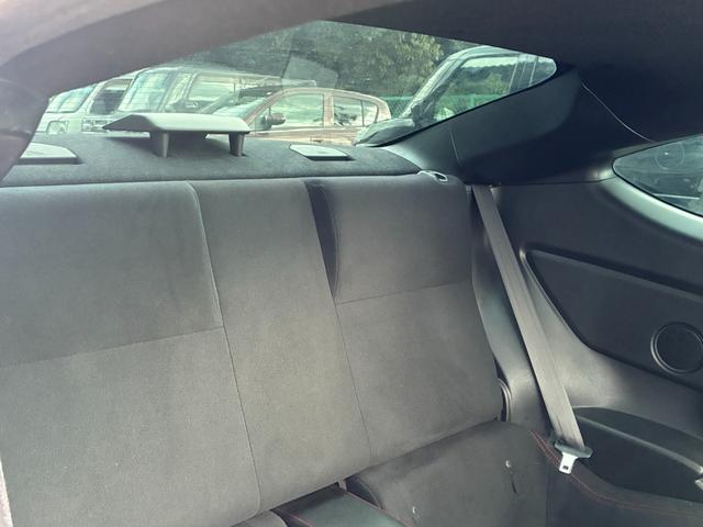 ８６ ＧＴ　冠水歴車ナビＴＶバックカメラ６速マニュアルＥＴＣ車載器スマートキーＰスタートイモビライザーパワートランクリッド禁煙車オートライトオートエアコンホワイトパール衝突安全ボディーフォグランプ付フル装備（52枚目）