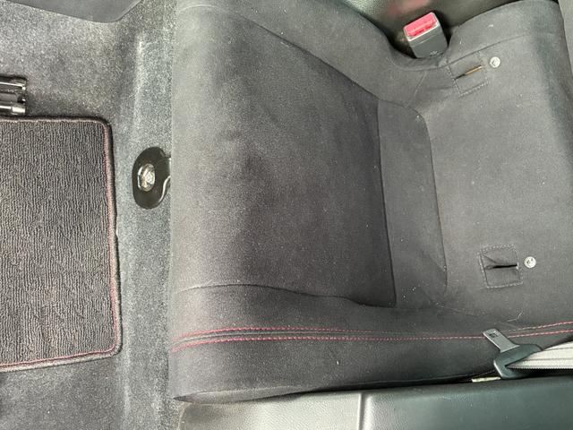 ８６ ＧＴ　冠水歴車ナビＴＶバックカメラ６速マニュアルＥＴＣ車載器スマートキーＰスタートイモビライザーパワートランクリッド禁煙車オートライトオートエアコンホワイトパール衝突安全ボディーフォグランプ付フル装備（55枚目）