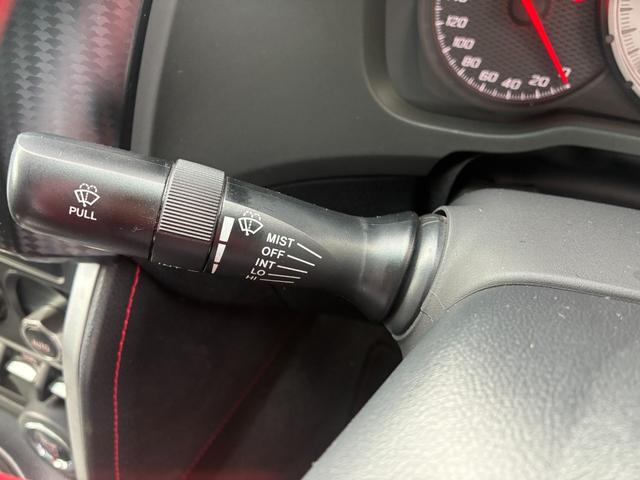 ８６ ＧＴ　冠水歴車ナビＴＶバックカメラ６速マニュアルＥＴＣ車載器スマートキーＰスタートイモビライザーパワートランクリッド禁煙車オートライトオートエアコンホワイトパール衝突安全ボディーフォグランプ付フル装備（72枚目）