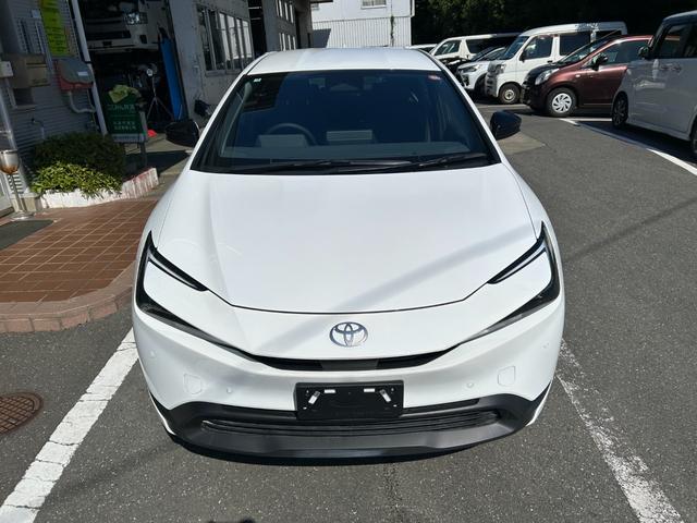 プリウス Ｘ　冠水歴車ナビバックカメラＥＴＣ２．０セーフティーセンスプリクラッシュセーフティーアダプティブクルーズコントロールスマートキーＰスタートイモビライザーオートマチックハイビームＡＣ１００Ｖ電源禁煙車（4枚目）