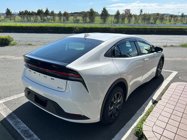 プリウス Ｘ　冠水歴車ナビバックカメラＥＴＣ２．０セーフティーセンスプリクラッシュセーフティーアダプティブクルーズコントロールスマートキーＰスタートイモビライザーオートマチックハイビームＡＣ１００Ｖ電源禁煙車（9枚目）