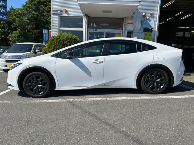 プリウス Ｘ　冠水歴車ナビバックカメラＥＴＣ２．０セーフティーセンスプリクラッシュセーフティーアダプティブクルーズコントロールスマートキーＰスタートイモビライザーオートマチックハイビームＡＣ１００Ｖ電源禁煙車（14枚目）