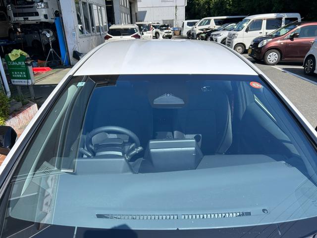プリウス Ｘ　冠水歴車ナビバックカメラＥＴＣ２．０セーフティーセンスプリクラッシュセーフティーアダプティブクルーズコントロールスマートキーＰスタートイモビライザーオートマチックハイビームＡＣ１００Ｖ電源禁煙車（24枚目）