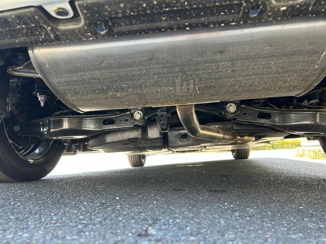 プリウス Ｘ　冠水歴車ナビバックカメラＥＴＣ２．０セーフティーセンスプリクラッシュセーフティーアダプティブクルーズコントロールスマートキーＰスタートイモビライザーオートマチックハイビームＡＣ１００Ｖ電源禁煙車（26枚目）