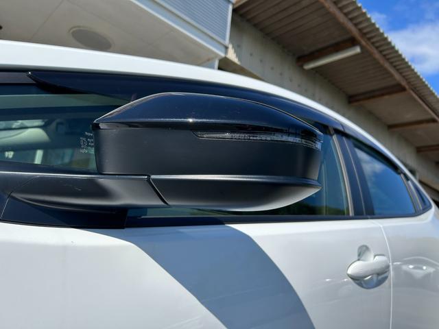 プリウス Ｘ　冠水歴車ナビバックカメラＥＴＣ２．０セーフティーセンスプリクラッシュセーフティーアダプティブクルーズコントロールスマートキーＰスタートイモビライザーオートマチックハイビームＡＣ１００Ｖ電源禁煙車（28枚目）