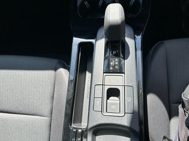 プリウス Ｘ　冠水歴車ナビバックカメラＥＴＣ２．０セーフティーセンスプリクラッシュセーフティーアダプティブクルーズコントロールスマートキーＰスタートイモビライザーオートマチックハイビームＡＣ１００Ｖ電源禁煙車（74枚目）