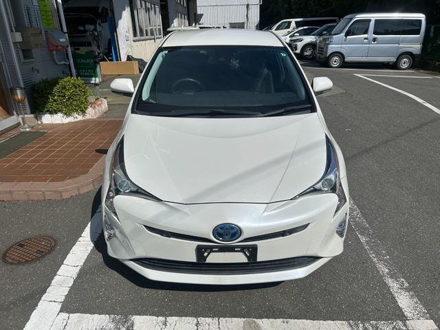 プリウス Ｓセーフティプラス　冠水歴車ナビＴＶＢＴオーディオ対応バックカメラＥＴＣ車載器セーフティーセンスプリクラッシュセーフティーアダプティブクルーズコントロールオートマチックハイビームドライブレコーダー禁煙車衝突安全ボディー（4枚目）