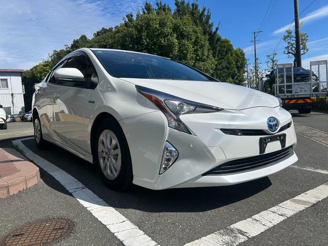 プリウス Ｓセーフティプラス　冠水歴車ナビＴＶＢＴオーディオ対応バックカメラＥＴＣ車載器セーフティーセンスプリクラッシュセーフティーアダプティブクルーズコントロールオートマチックハイビームドライブレコーダー禁煙車衝突安全ボディー（5枚目）