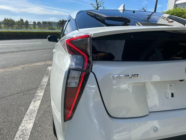 プリウス Ｓセーフティプラス　冠水歴車ナビＴＶＢＴオーディオ対応バックカメラＥＴＣ車載器セーフティーセンスプリクラッシュセーフティーアダプティブクルーズコントロールオートマチックハイビームドライブレコーダー禁煙車衝突安全ボディー（21枚目）