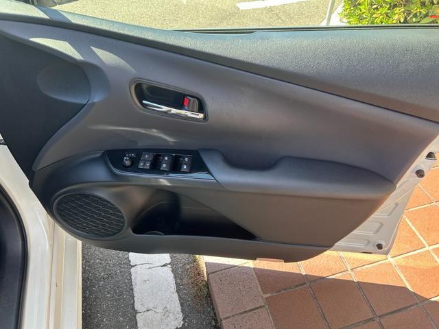 プリウス Ｓセーフティプラス　冠水歴車ナビＴＶＢＴオーディオ対応バックカメラＥＴＣ車載器セーフティーセンスプリクラッシュセーフティーアダプティブクルーズコントロールオートマチックハイビームドライブレコーダー禁煙車衝突安全ボディー（38枚目）