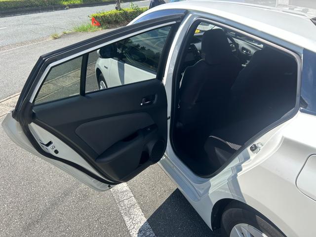 プリウス Ｓセーフティプラス　冠水歴車ナビＴＶＢＴオーディオ対応バックカメラＥＴＣ車載器セーフティーセンスプリクラッシュセーフティーアダプティブクルーズコントロールオートマチックハイビームドライブレコーダー禁煙車衝突安全ボディー（47枚目）