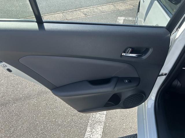 プリウス Ｓセーフティプラス　冠水歴車ナビＴＶＢＴオーディオ対応バックカメラＥＴＣ車載器セーフティーセンスプリクラッシュセーフティーアダプティブクルーズコントロールオートマチックハイビームドライブレコーダー禁煙車衝突安全ボディー（48枚目）