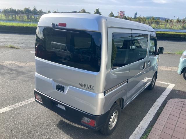 ハイゼットカーゴ DX 冠水歴車4WDハイルーフ5ドアオートマ2/4人乗りACPSPWキーレスエントリーフル装備オートライトリヤワイパーヘッドライトレベライザープライバシーガラススマートアシスト衝突軽減ブレーキ禁煙車(10枚目)