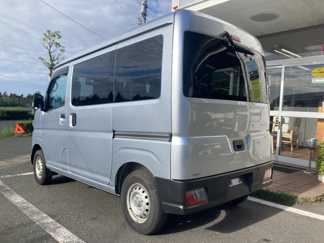 ハイゼットカーゴ DX 冠水歴車4WDハイルーフ5ドアオートマ2/4人乗りACPSPWキーレスエントリーフル装備オートライトリヤワイパーヘッドライトレベライザープライバシーガラススマートアシスト衝突軽減ブレーキ禁煙車(13枚目)