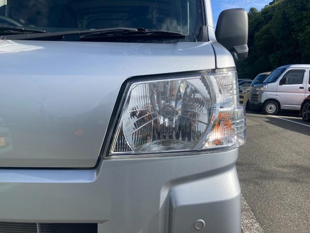ハイゼットカーゴ DX 冠水歴車4WDハイルーフ5ドアオートマ2/4人乗りACPSPWキーレスエントリーフル装備オートライトリヤワイパーヘッドライトレベライザープライバシーガラススマートアシスト衝突軽減ブレーキ禁煙車(16枚目)
