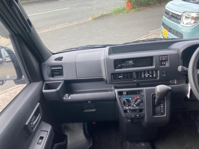 ハイゼットカーゴ DX 冠水歴車4WDハイルーフ5ドアオートマ2/4人乗りACPSPWキーレスエントリーフル装備オートライトリヤワイパーヘッドライトレベライザープライバシーガラススマートアシスト衝突軽減ブレーキ禁煙車(64枚目)