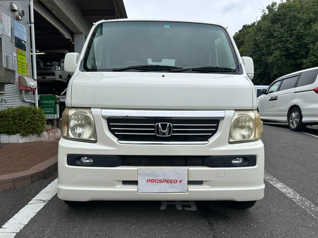 バモス Lターボローダウン 5ドアオートマ4名乗車インタークーラーターボエアコンパワステパワーウィンドキーレスエントリーフル装備スペアキー付ホワイトパールプライバシーガラスETC車載器メンテナンスノート取説付衝突安全ボディー(3枚目)