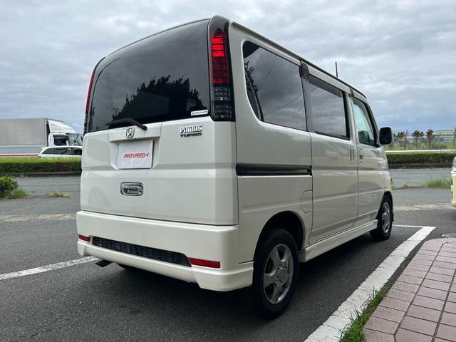 バモス Lターボローダウン 5ドアオートマ4名乗車インタークーラーターボエアコンパワステパワーウィンドキーレスエントリーフル装備スペアキー付ホワイトパールプライバシーガラスETC車載器メンテナンスノート取説付衝突安全ボディー(8枚目)