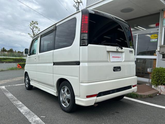 バモス Lターボローダウン 5ドアオートマ4名乗車インタークーラーターボエアコンパワステパワーウィンドキーレスエントリーフル装備スペアキー付ホワイトパールプライバシーガラスETC車載器メンテナンスノート取説付衝突安全ボディー(12枚目)