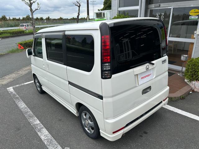 バモス Lターボローダウン 5ドアオートマ4名乗車インタークーラーターボエアコンパワステパワーウィンドキーレスエントリーフル装備スペアキー付ホワイトパールプライバシーガラスETC車載器メンテナンスノート取説付衝突安全ボディー(13枚目)