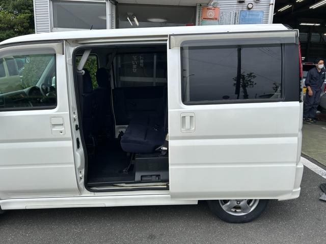 バモス Lターボローダウン 5ドアオートマ4名乗車インタークーラーターボエアコンパワステパワーウィンドキーレスエントリーフル装備スペアキー付ホワイトパールプライバシーガラスETC車載器メンテナンスノート取説付衝突安全ボディー(51枚目)
