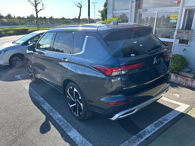 アウトランダーPHEV P 冠水歴車ナビTVバックカメラ全方位モニター3列シート7名乗車パワーバックドアナビTVHDMI入力BTオーディオ対応マイパイロットレーダークルーズコントロールスマートキーPスタート禁煙車シートヒーター付(13枚目)