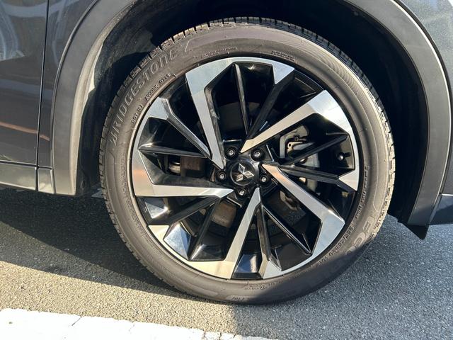 アウトランダーPHEV P 冠水歴車ナビTVバックカメラ全方位モニター3列シート7名乗車パワーバックドアナビTVHDMI入力BTオーディオ対応マイパイロットレーダークルーズコントロールスマートキーPスタート禁煙車シートヒーター付(31枚目)