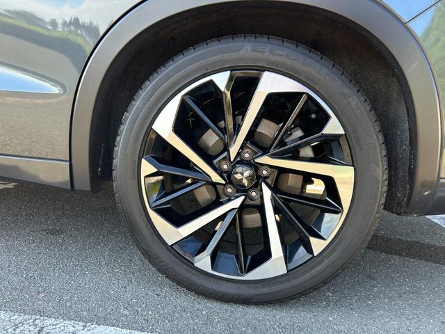 アウトランダーPHEV P 冠水歴車ナビTVバックカメラ全方位モニター3列シート7名乗車パワーバックドアナビTVHDMI入力BTオーディオ対応マイパイロットレーダークルーズコントロールスマートキーPスタート禁煙車シートヒーター付(33枚目)