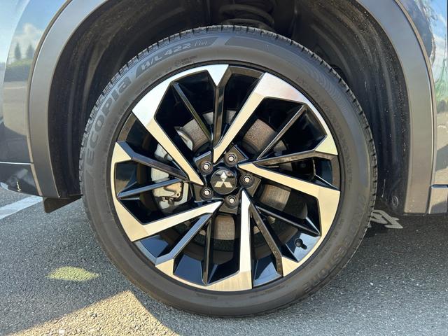 アウトランダーPHEV P 冠水歴車ナビTVバックカメラ全方位モニター3列シート7名乗車パワーバックドアナビTVHDMI入力BTオーディオ対応マイパイロットレーダークルーズコントロールスマートキーPスタート禁煙車シートヒーター付(34枚目)