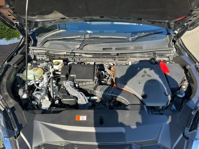 アウトランダーPHEV P 冠水歴車ナビTVバックカメラ全方位モニター3列シート7名乗車パワーバックドアナビTVHDMI入力BTオーディオ対応マイパイロットレーダークルーズコントロールスマートキーPスタート禁煙車シートヒーター付(37枚目)