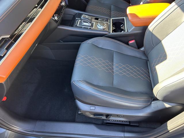 アウトランダーPHEV P 冠水歴車ナビTVバックカメラ全方位モニター3列シート7名乗車パワーバックドアナビTVHDMI入力BTオーディオ対応マイパイロットレーダークルーズコントロールスマートキーPスタート禁煙車シートヒーター付(46枚目)