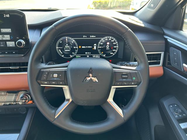アウトランダーPHEV P 冠水歴車ナビTVバックカメラ全方位モニター3列シート7名乗車パワーバックドアナビTVHDMI入力BTオーディオ対応マイパイロットレーダークルーズコントロールスマートキーPスタート禁煙車シートヒーター付(70枚目)