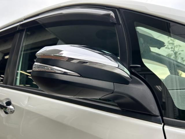 ヴォクシー ZS 煌II 冠水歴車ナビTVバックカメラCDDVD再生HDMI入力ETC車載器両側パワスラスマートキーPスタートイモビ付3列シート7名乗車ドライブレコーダー白線逸脱警報セーフティーセンスプリクラッシュセーフティー(30枚目)