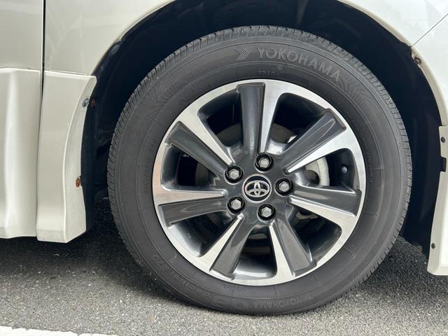 ヴォクシー ZS 煌II 冠水歴車ナビTVバックカメラCDDVD再生HDMI入力ETC車載器両側パワスラスマートキーPスタートイモビ付3列シート7名乗車ドライブレコーダー白線逸脱警報セーフティーセンスプリクラッシュセーフティー(31枚目)