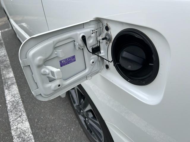 ヴォクシー ZS 煌II 冠水歴車ナビTVバックカメラCDDVD再生HDMI入力ETC車載器両側パワスラスマートキーPスタートイモビ付3列シート7名乗車ドライブレコーダー白線逸脱警報セーフティーセンスプリクラッシュセーフティー(35枚目)