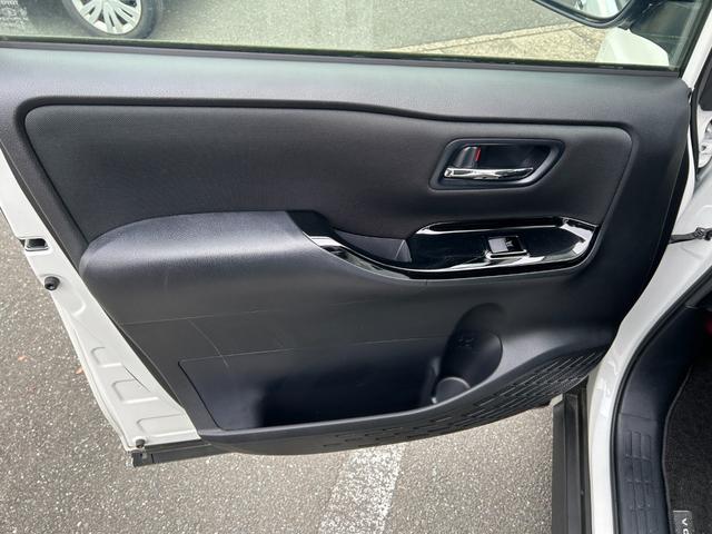 ヴォクシー ZS 煌II 冠水歴車ナビTVバックカメラCDDVD再生HDMI入力ETC車載器両側パワスラスマートキーPスタートイモビ付3列シート7名乗車ドライブレコーダー白線逸脱警報セーフティーセンスプリクラッシュセーフティー(45枚目)