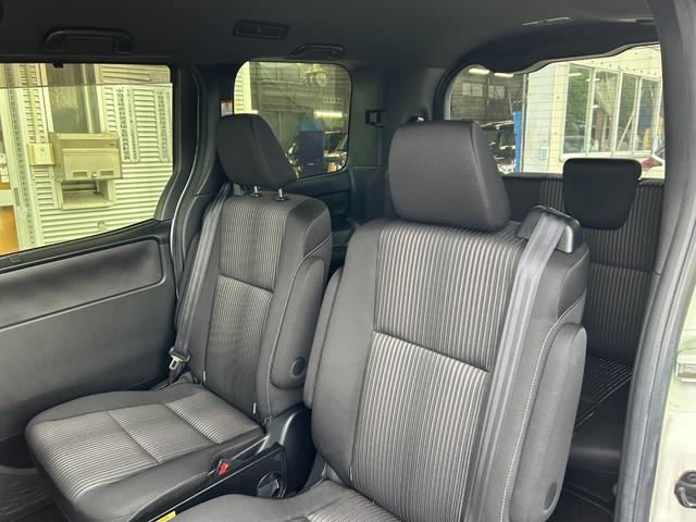 ヴォクシー ZS 煌II 冠水歴車ナビTVバックカメラCDDVD再生HDMI入力ETC車載器両側パワスラスマートキーPスタートイモビ付3列シート7名乗車ドライブレコーダー白線逸脱警報セーフティーセンスプリクラッシュセーフティー(51枚目)