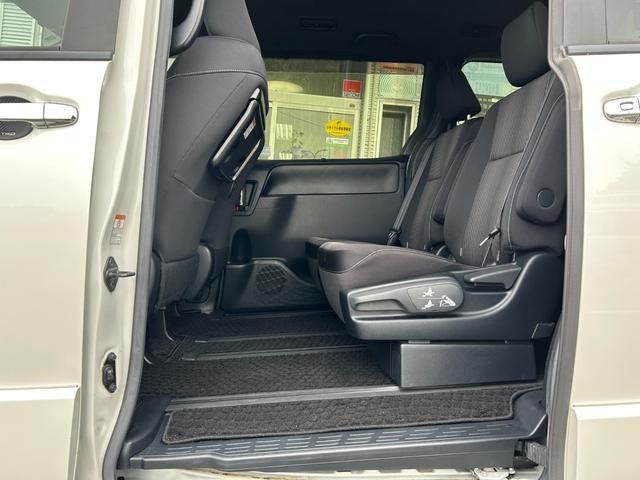 ヴォクシー ZS 煌II 冠水歴車ナビTVバックカメラCDDVD再生HDMI入力ETC車載器両側パワスラスマートキーPスタートイモビ付3列シート7名乗車ドライブレコーダー白線逸脱警報セーフティーセンスプリクラッシュセーフティー(53枚目)