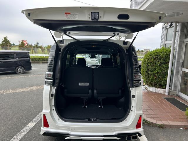 ヴォクシー ZS 煌II 冠水歴車ナビTVバックカメラCDDVD再生HDMI入力ETC車載器両側パワスラスマートキーPスタートイモビ付3列シート7名乗車ドライブレコーダー白線逸脱警報セーフティーセンスプリクラッシュセーフティー(60枚目)