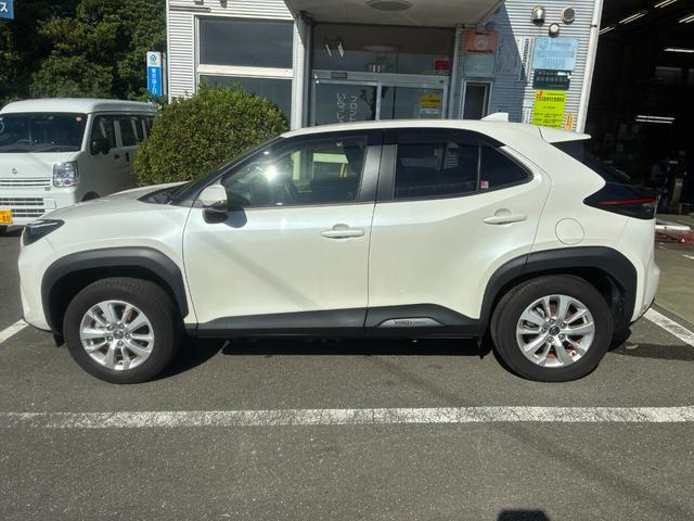 ヤリスクロス ハイブリッドG 冠水歴車ディスプレイTV全方位モニターセーフティセンスプリクラッシュセーフティークルーズコントロールオートマチックハイビーム禁煙車ETC車載器ハイブリッド車ドライブレコーダーステアリングヒーター(14枚目)