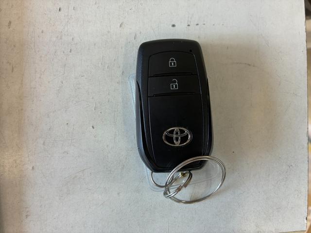 ヤリスクロス ハイブリッドG 冠水歴車ディスプレイTV全方位モニターセーフティセンスプリクラッシュセーフティークルーズコントロールオートマチックハイビーム禁煙車ETC車載器ハイブリッド車ドライブレコーダーステアリングヒーター(38枚目)