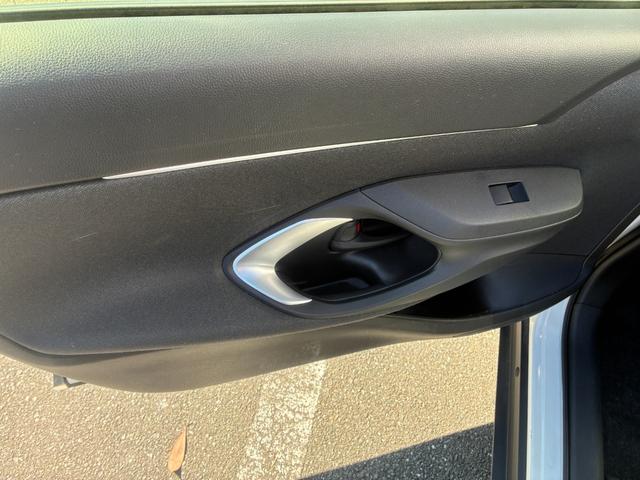 ヤリスクロス ハイブリッドG 冠水歴車ディスプレイTV全方位モニターセーフティセンスプリクラッシュセーフティークルーズコントロールオートマチックハイビーム禁煙車ETC車載器ハイブリッド車ドライブレコーダーステアリングヒーター(44枚目)