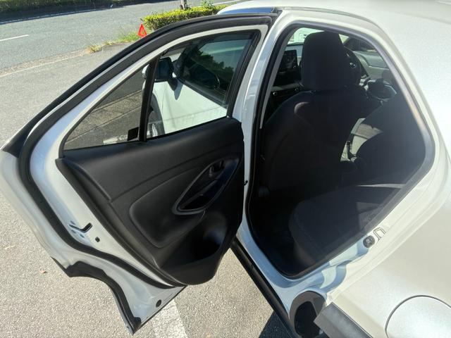 ヤリスクロス ハイブリッドG 冠水歴車ディスプレイTV全方位モニターセーフティセンスプリクラッシュセーフティークルーズコントロールオートマチックハイビーム禁煙車ETC車載器ハイブリッド車ドライブレコーダーステアリングヒーター(48枚目)